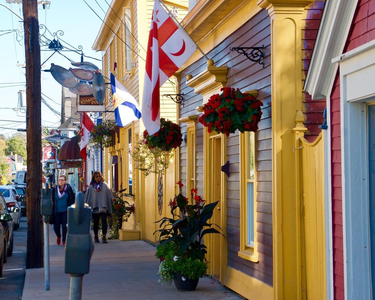 Rum Runner Inn Lunenburg Exterior photo